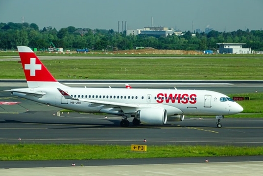 Cambio automatico di prenotazione da Swiss a Lufthansa Cambio automatico di prenotazione da Swiss a Lufthansa