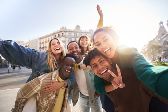 Così la Generazione Z cambierà il settore turistico Così la Generazione Z cambierà il settore turistico