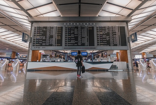 TUI chiede il risarcimento agli aeroporti