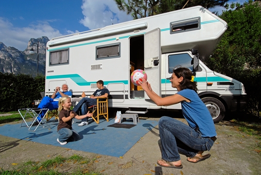 I vacanzieri affittano sempre più spesso camper I vacanzieri affittano sempre più spesso camper