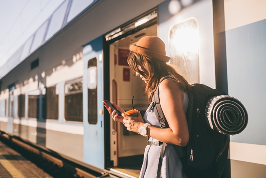 Presentata la nuova società “FS Treni Turistici Italiani”, per un viaggio sostenibile e di qualità Presentata la nuova società “FS Treni Turistici Italiani”, per un viaggio sostenibile e di qualità