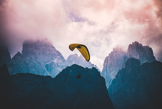 Partnership tra Expedia e GetYourGuide Partnership tra Expedia e GetYourGuide