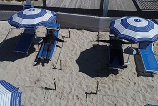 I tedeschi sono perlopiù contrari a misure igieniche severe sulle spiagge I tedeschi sono perlopiù contrari a misure igieniche severe sulle spiagge